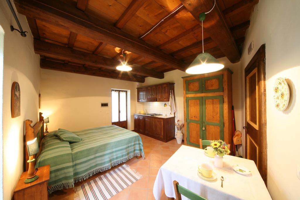 Agriturismo Monte Valentino Пьетралунга Номер фото