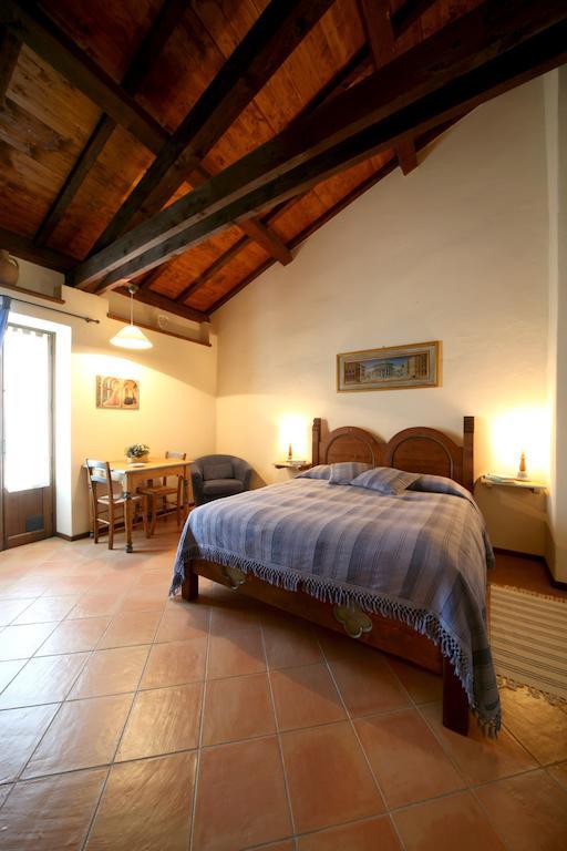 Agriturismo Monte Valentino Пьетралунга Номер фото